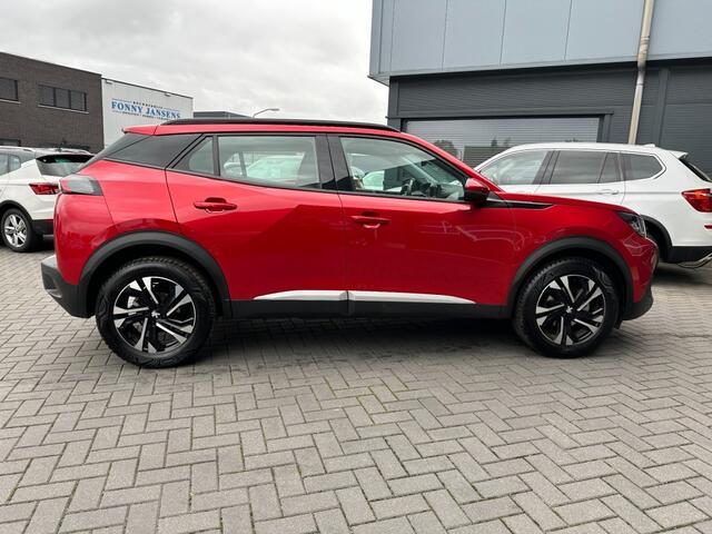 Peugeot 2008 1.2 PureTech Allure Aut. Camera Apple CarPlay