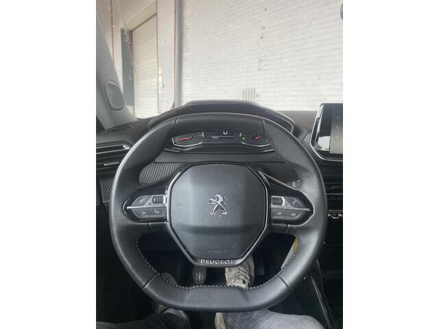 Peugeot 2008 1.2 PureTech Active Pack |1e eigenaar!|Dealer OH!|