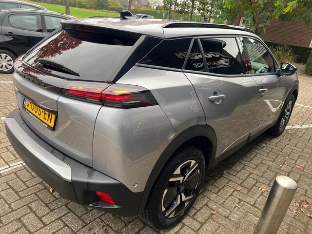 Peugeot 2008 1.2 PURETECH ALLURE