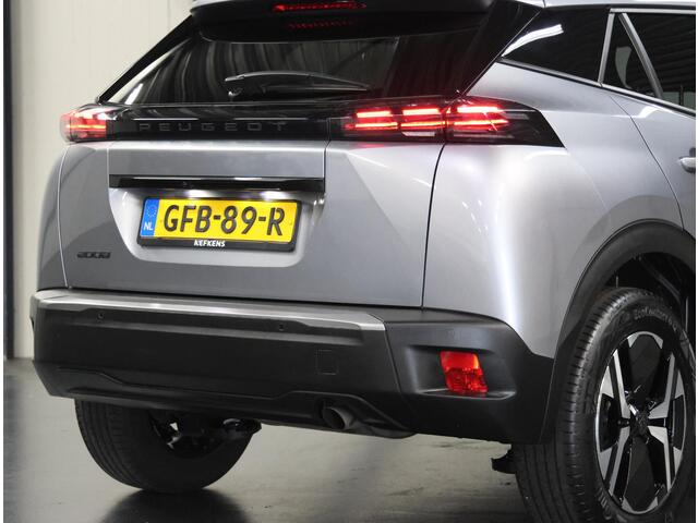 Peugeot 2008 1.2 100PK Allure | AppleCarPlay/AndroidAuto | Armsteun | Climate Control | Cruise Control | Camera | FULL LED | Navigatie | LMV | Parkeersensoren | Privacy Glass | Isofix |