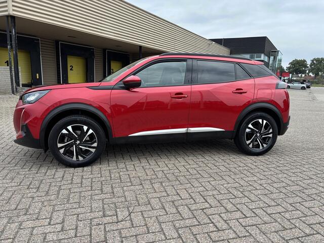 Peugeot 2008 1.2 PureTech 130pk Allure [ Apple cp,cruise,navi,camera,lmv ]