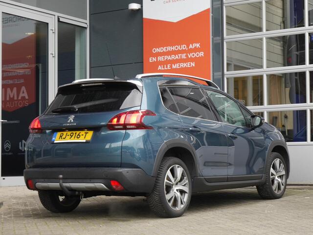 Peugeot 2008 1.2 PureTech Allure | Lederen bekleding | Navigatie | Climate control | Lichtmetalen velgen | Extra getint glas | Cruise control | Regensensor