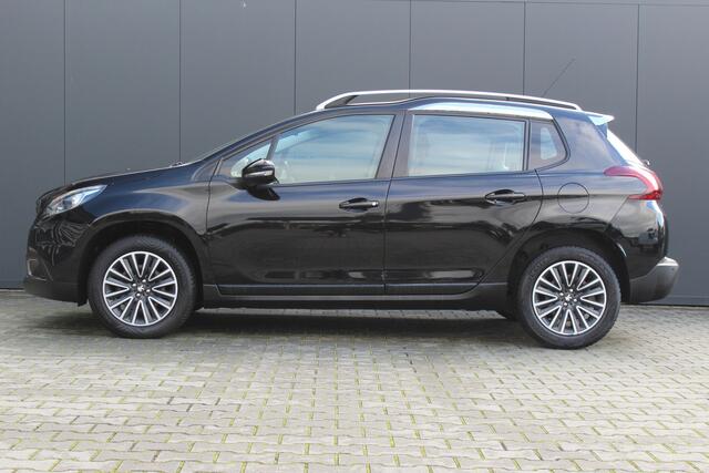 Peugeot 2008 1.2 Blue Lion | incl. 12 maanden garantie | Trekhaak | Navigatie | Cruise control | DAB+ | Lichtmetalen velgen | Parkeersensoren achter |