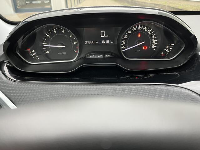 Peugeot 2008 1.2 PureTech Active | NL Auto/2e Eig./Voll.Historie/Navi/Airco/Cruise/PDC