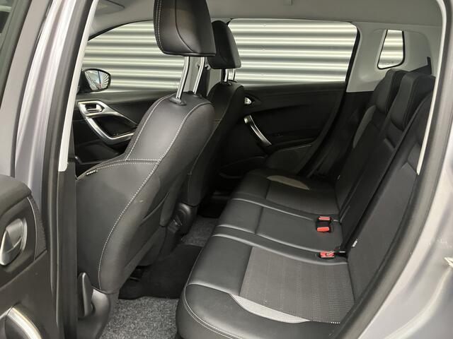 Peugeot 2008 1.2 Pure Tech/CLIMA/PDC/CRUISE/NAVI/CARPLAY/SPORTST/ENZ