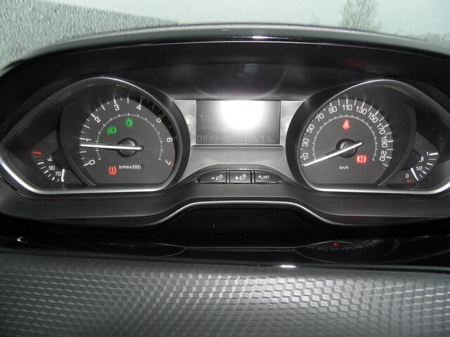 Peugeot 2008 1.2 PureTech Blue Lion