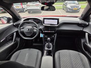 peugeot-2008-1.2-puretech-100-allur