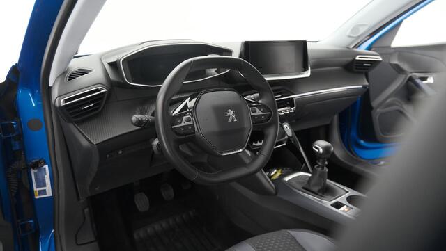 Peugeot 2008 PureTech 130 Allure | Trekhaak | Camera | Apple Carplay | Stoelverwarming | Parkeersensoren