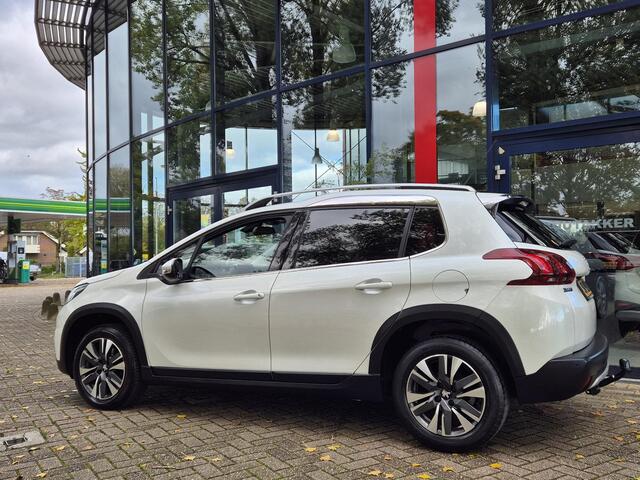 Peugeot 2008 1.2 PureTech Allure | Trekhaak | Navigatie | Climate Control | LM Velgen | Cruise Control