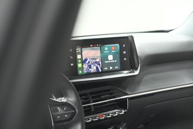 Peugeot 2008 PureTech 130 EAT8 Allure | Trekhaak | Camera | Navigatie | Apple Carplay