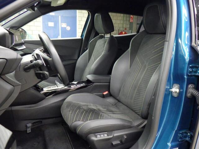 Peugeot 2008 1.2 Hybrid 136 GT Massage/Verwarmde voorstoelen/Adavptieve Cruise Control/Camera Rondom/GEEN AFLEVERKOSTEN