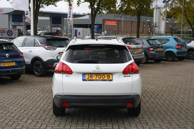 Peugeot 2008 1.2 Blue Lion PANORAMADAK/ NAVIGATIE/ LED