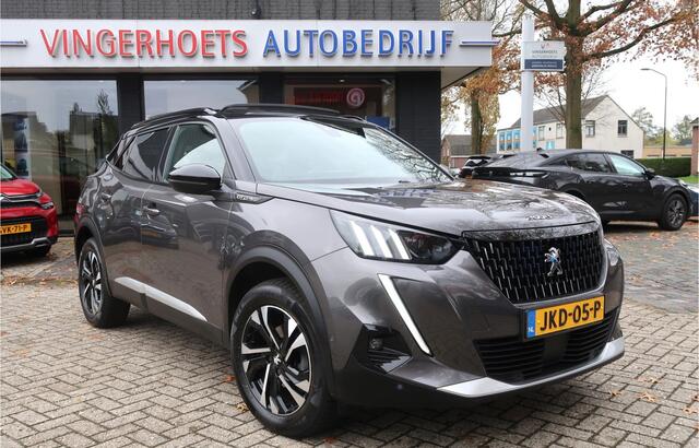 Peugeot 2008 130 Pk GT-Line * Automaat * * Navigatie * Open Schuifdak * 1/2 Lederen Interieur * L.M. Velgen * Stoelverwarming * Keyless Start * L.M. Velgen * Vierseizoenenbanden * Achteruitrij Parkeer Camera * Adaptive Cruise Contro Vingerhoets; Vierde Generatie Eerst