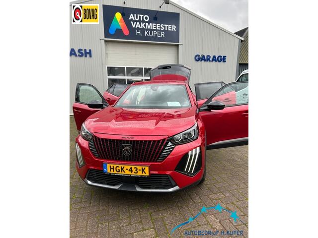 Peugeot 2008 1.2 PureTech Allure | Cruise | Camera | Navi | CarPlay/Android A