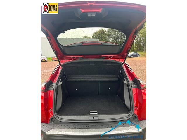 Peugeot 2008 1.2 PureTech Allure | Cruise | Camera | Navi | CarPlay/Android A