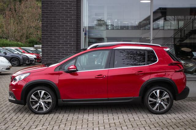 Peugeot 2008 1.2 PureTech Allure 110pk | Pano dak | Clima | Camera