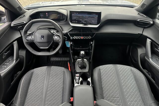 Peugeot 2008 1.2 PureTech 100 Allure - Zwarte hemel - Wireless carplay