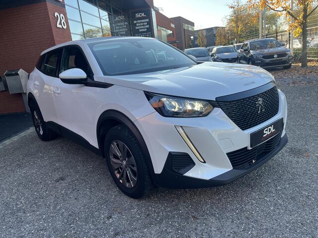 Peugeot 2008 1.2 PureTech Allure // LED // CRUISE // CAMERA+SENSOREN // APPLE CARPLAY-ANDROID AUTO //