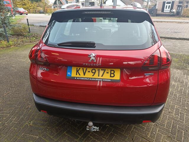 Peugeot 2008 1.2 PureTech Blue Lion //Trekhaak//Navigatie+DAB