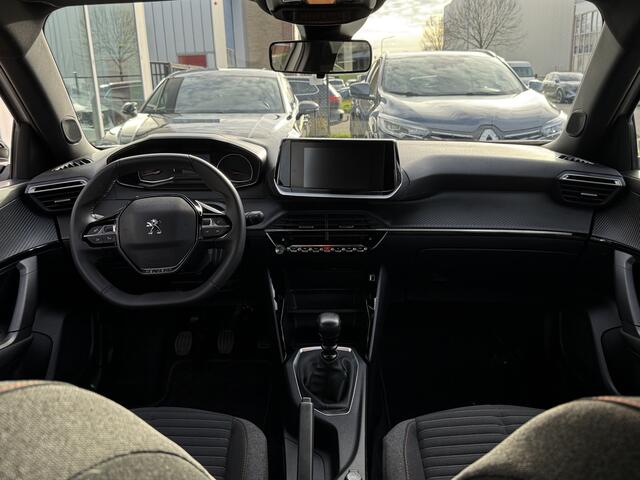 Peugeot 2008 1.2 PureTech Allure App Connect | Cruise