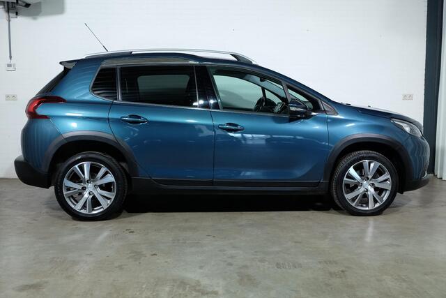 Peugeot 2008 1.2 PureTech Blue Lease Allure