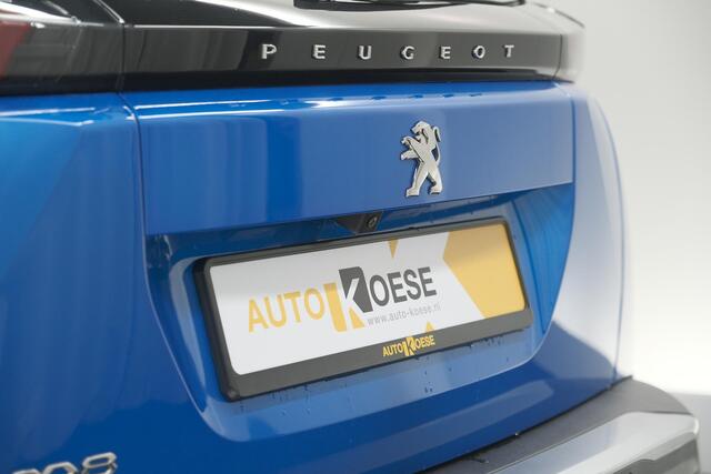 Peugeot 2008 PureTech 130 Allure | Trekhaak | Camera | Stoelverwarming | Adaptieve Cruise Control
