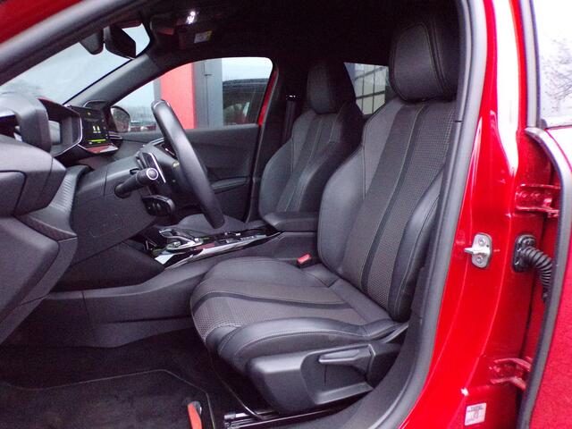 Peugeot 2008 1.2 PureTech GT Carplay/Android Trekhaak Camera Parkeerhulp NAP Nieuw!!!