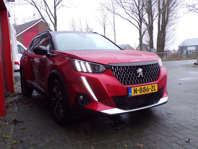 Peugeot 2008 1.2 PureTech GT Carplay/Android Trekhaak Camera Parkeerhulp NAP Nieuw!!!