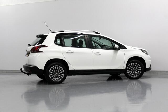 Peugeot 2008 1.2 PureTech Blue Lion 111PK, NAVIGATIE | CARPLAY | CRUISE | TREKHAAK | PARKEERSENSOREN