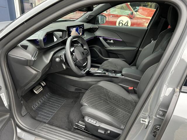 Peugeot 2008 1.2 Hybrid 145 PK GT | Automaat Hybride | Alcantara Bekleding | Stoelverwarming & Massage | Navigatie Via Telefoon | Parkeer Camera | Keyless Entry | Full LED Verlichting | Zwart Dak | Cruise Control Adaptief | Climate Control | Hoge Zitpositie.