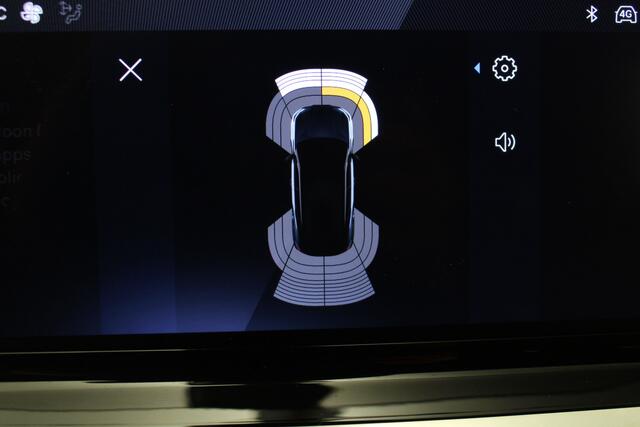 Peugeot 2008 1.2 PureTech Allure |Carplay|Cruise|