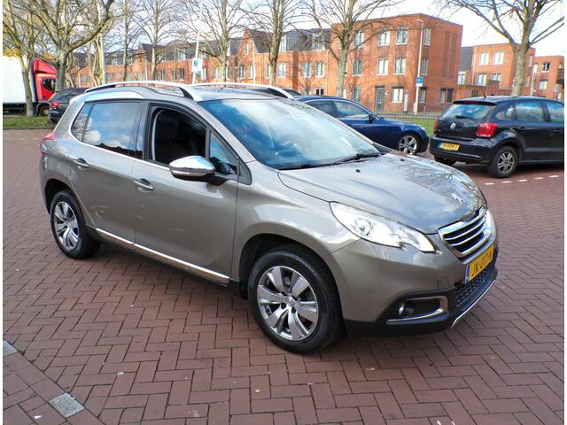 Peugeot 2008 1.2 PureTech Allure panodak/2e eigenaar/ 111 pk