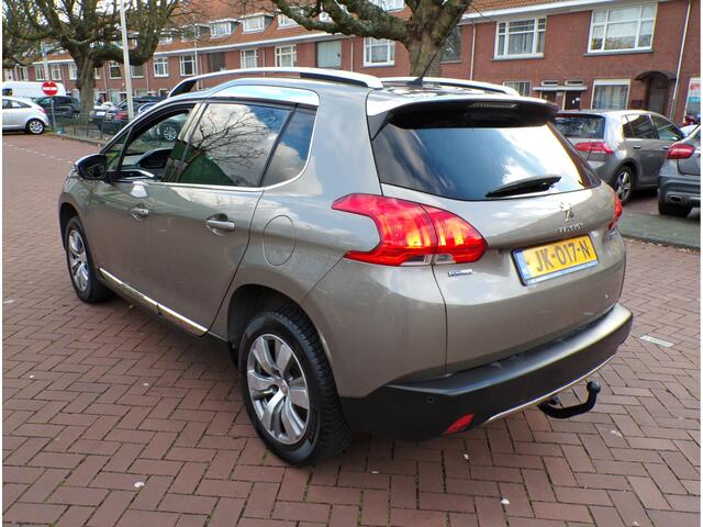 Peugeot 2008 1.2 PureTech Allure panodak/2e eigenaar/ 111 pk