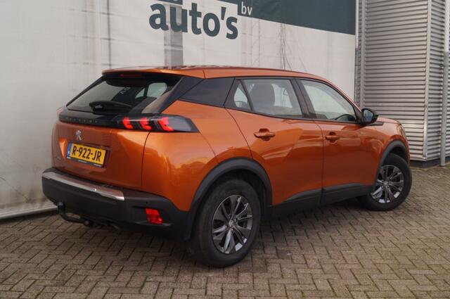Peugeot 2008 1.2 PureTech Active Pack -NAVI-ECC-PDC-TREKHAAK-