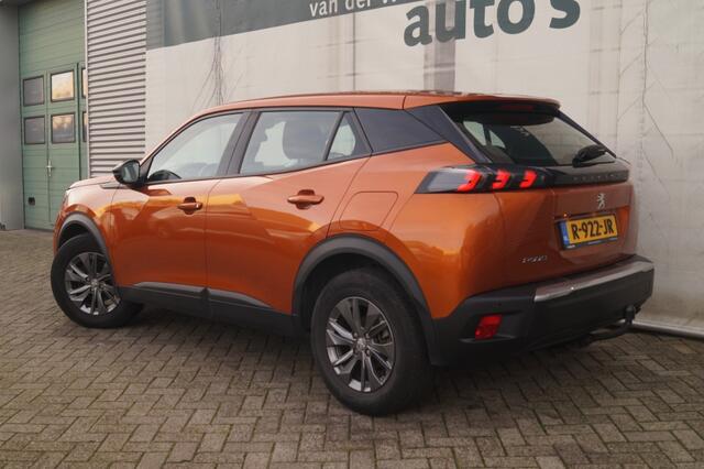 Peugeot 2008 1.2 PureTech Active Pack -NAVI-ECC-PDC-TREKHAAK-