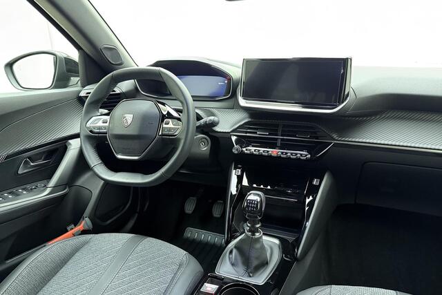 Peugeot 2008 1.2 PureTech 100 Allure | Apple carplay/Android auto | Navigatie | Achteruitrijcamera | Climate control | Lichtmetalen velgen 17'' |