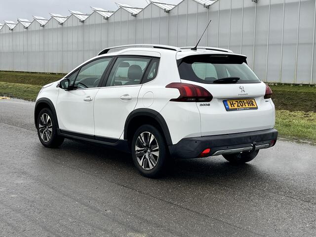 Peugeot 2008 1.2 PureTech Allure Distributieriem is vervangen!
