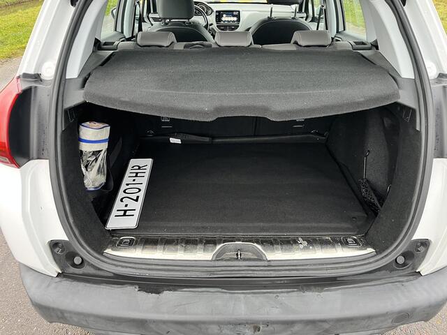 Peugeot 2008 1.2 PureTech Allure Distributieriem is vervangen!