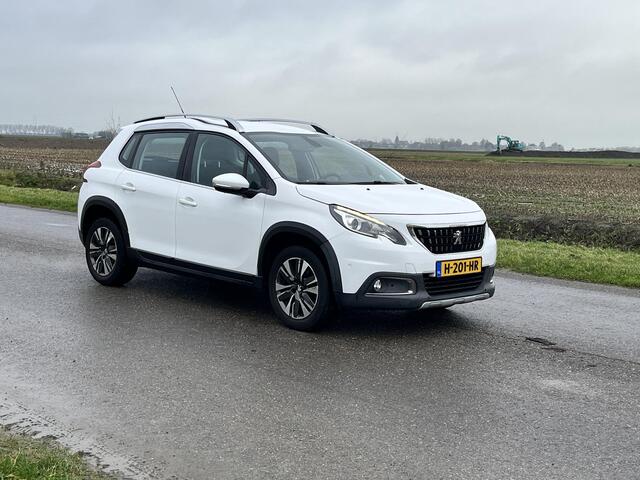 Peugeot 2008 1.2 PureTech Allure Distributieriem is vervangen!