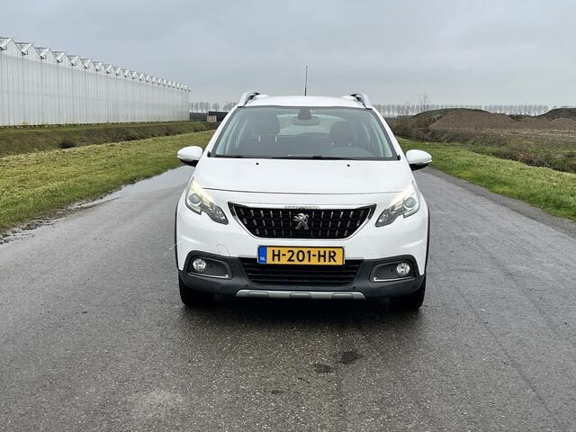 Peugeot 2008 1.2 PureTech Allure Distributieriem is vervangen!
