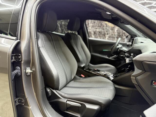 Peugeot 2008 1.2 PureTech Allure Pack