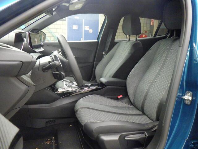 Peugeot 2008 1.2 Hybrid 145 Allure ALL IN RIJKLAARPRIJS/Camera rondom-Trekhaak/Adaptieve Cruise Control/Lage kilometerstand