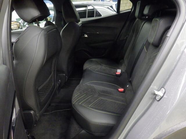 Peugeot 2008 1.2 Hybrid 145 GT ALL INRIJKLAARPRIJS-Camera rondom/Adaptieve Cruise Control/Duo-Tone