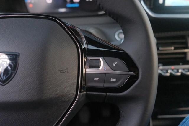 Peugeot 2008 1.2 PureTech 100pk Allure | Navi | App Connect | Climate | Adaptive Cruise | Keyless | Camera | Blind Spot