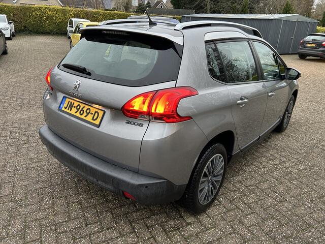 Peugeot 2008 1.2 PureTech Blue Lion