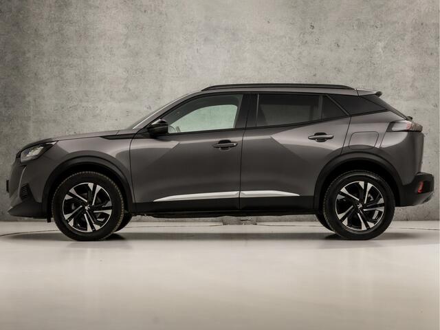 Peugeot 2008 1.2 PureTech Allure Sport Automaat (APPLE CARPLAY, GROOT NAVI, LEDER, ZWART HEMEL, 360 CAMERA, SPORTSTOELEN, GETINT GLAS, CRUISE, NIEUWSTAAT)