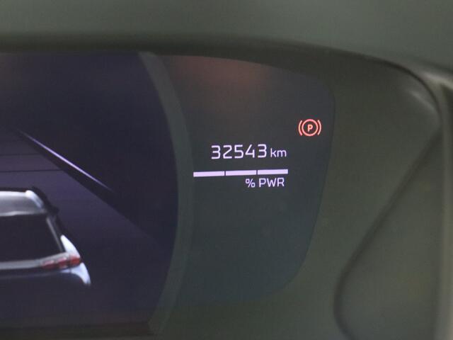 Peugeot 2008 1.2 Hybrid 136 GT | Stoelverwarming | Alcantara | Camera | Navigatie |