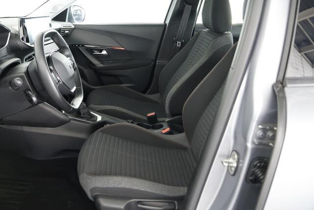 Peugeot 2008 1.2 PureTech Active / Navigatie / CarPlay / Cruisecontrol / Bluetooth