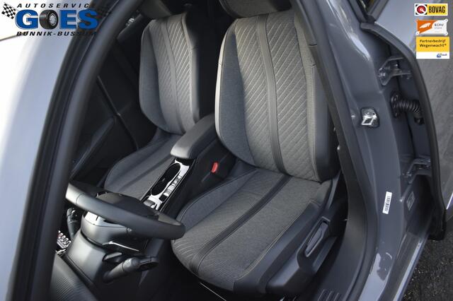 Peugeot 2008 Allure/ Camera