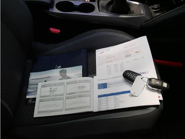 Peugeot 2008 1.2 PT Allure Navi/Cam/TH/Pano/Carplay (all-incl. prijs)